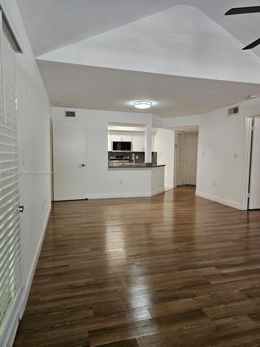 A12071230 Property Photo 8