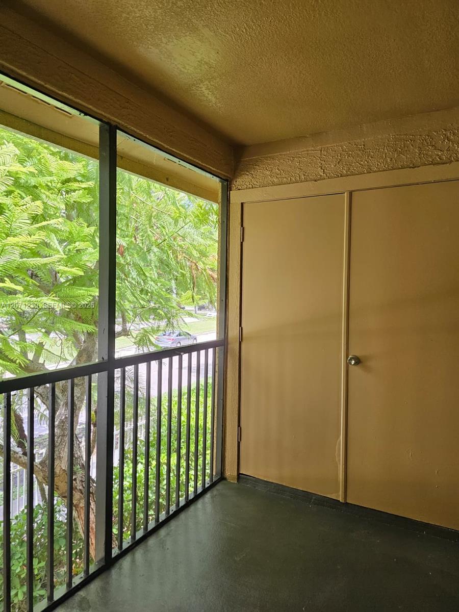 A12071230 Property Photo 20