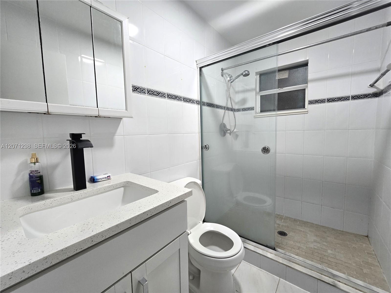 515 Hunter Street Property Photo 10