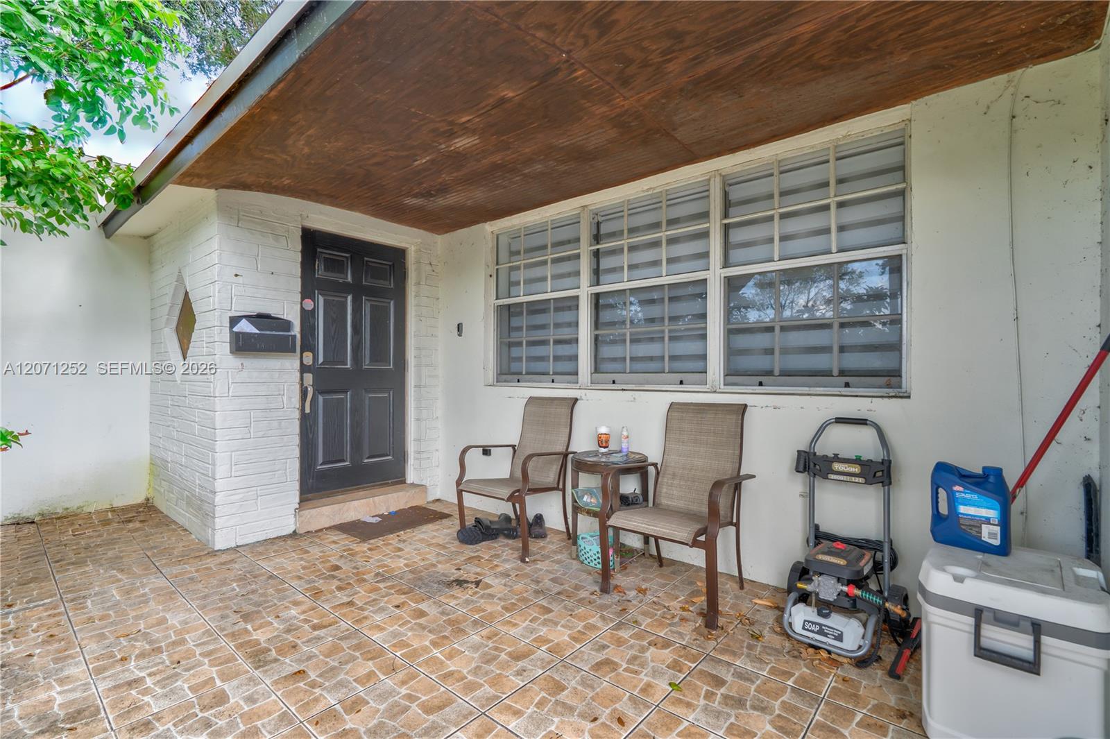 7636 Alhambra Boulevard Property Photo 4