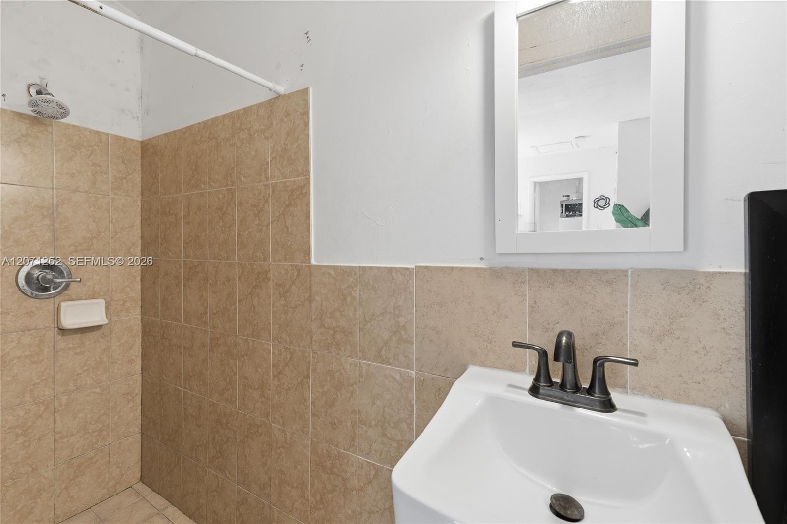 7636 Alhambra Boulevard Property Photo 31