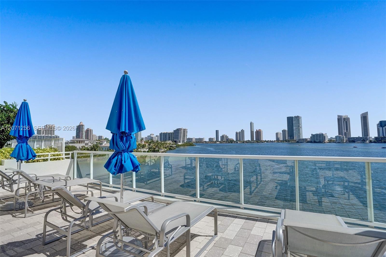 3000 Island Boulevard 1201 Property Photo 42
