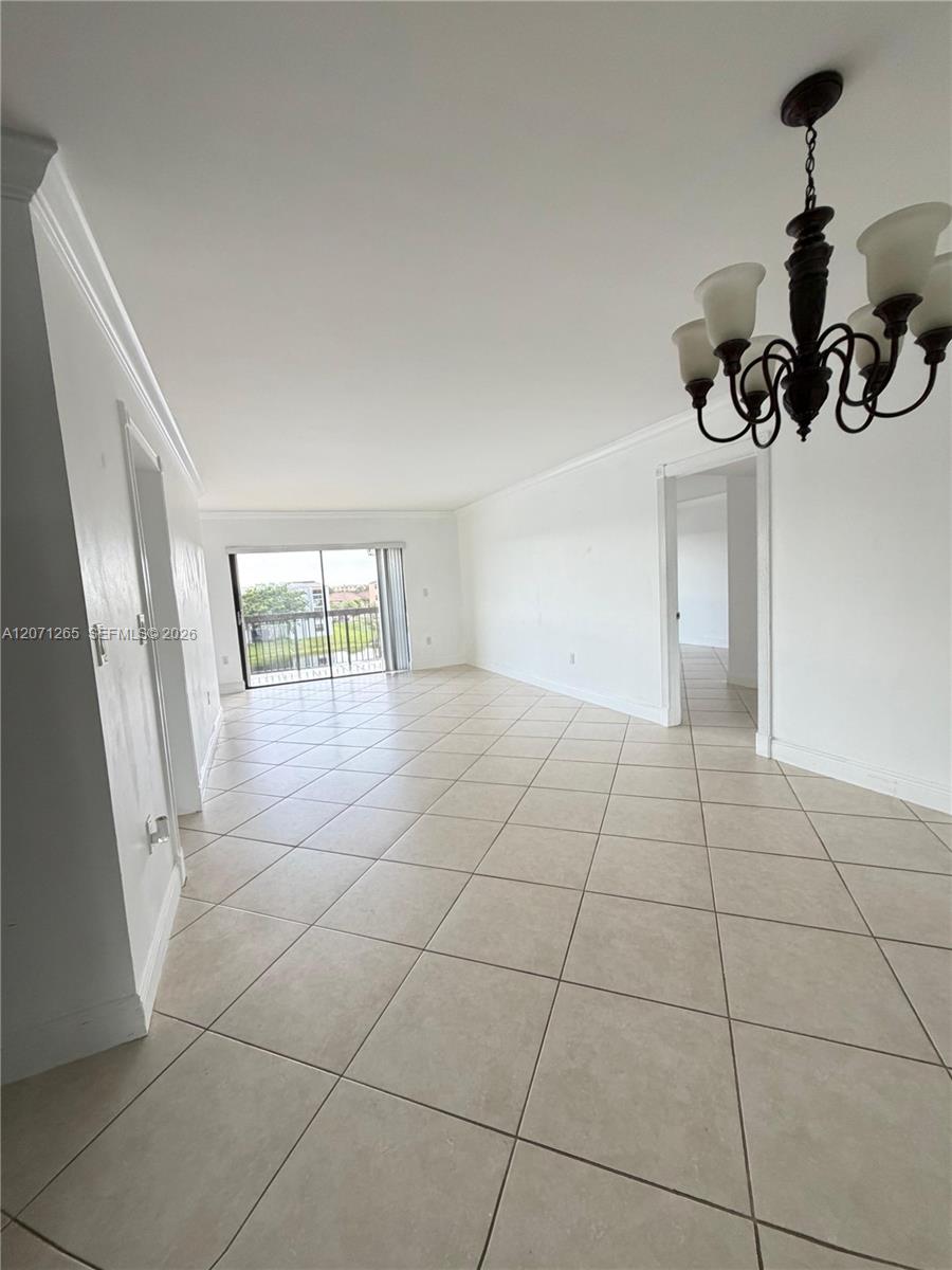 1350 Sw 122nd Avenue 404 Property Photo 1