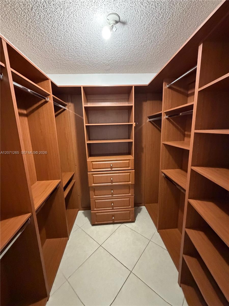1350 Sw 122nd Avenue 404 Property Photo 11