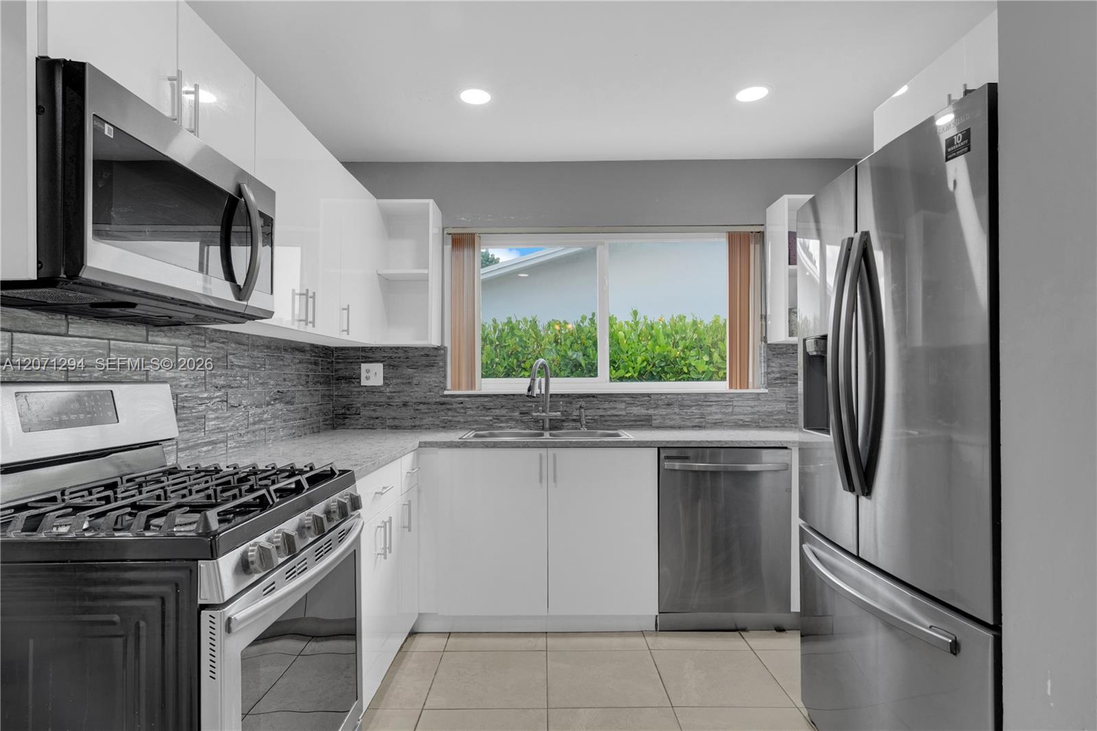 12900 Sw 81st Street Property Photo 8