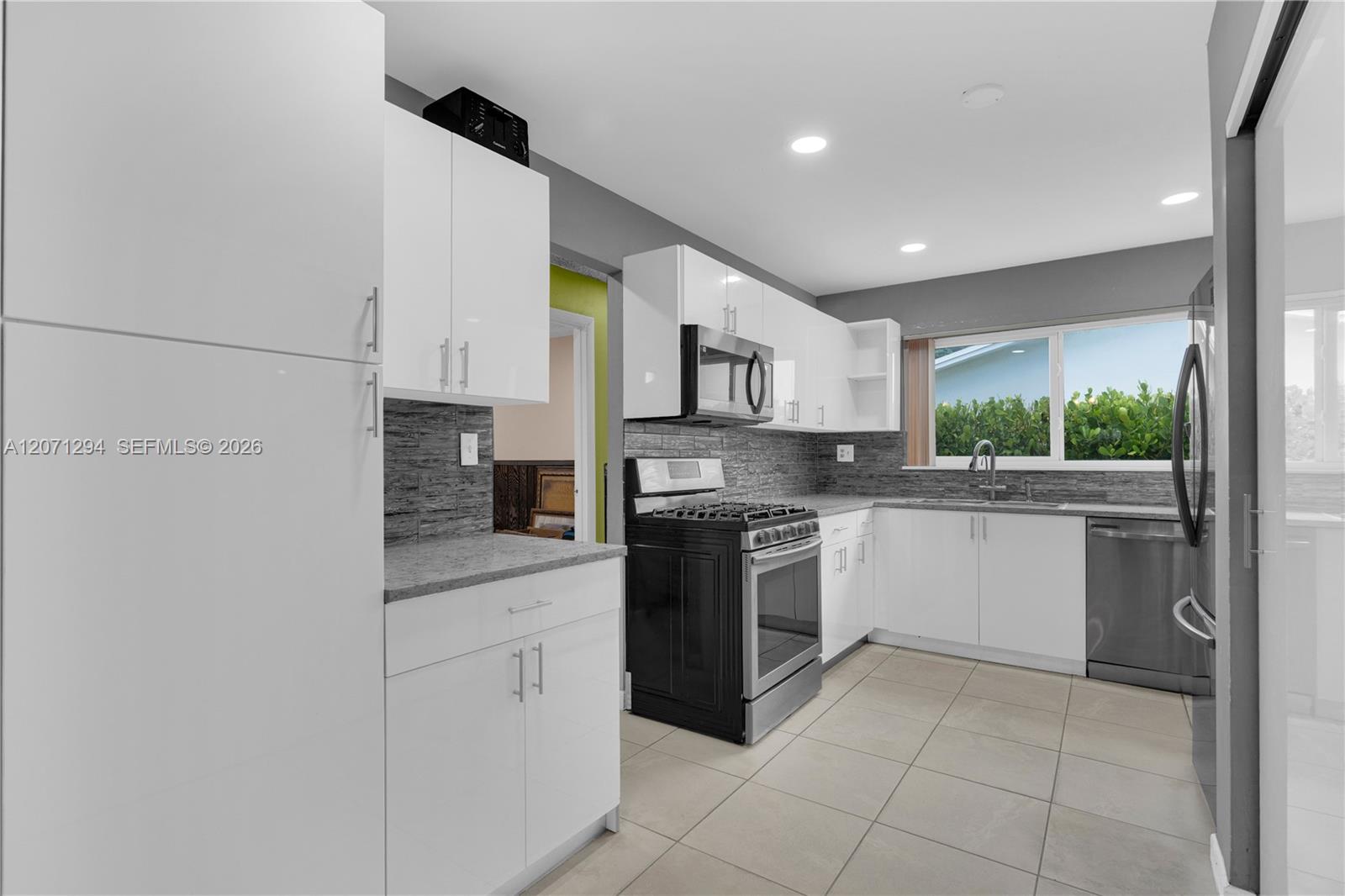 12900 Sw 81st Street Property Photo 9