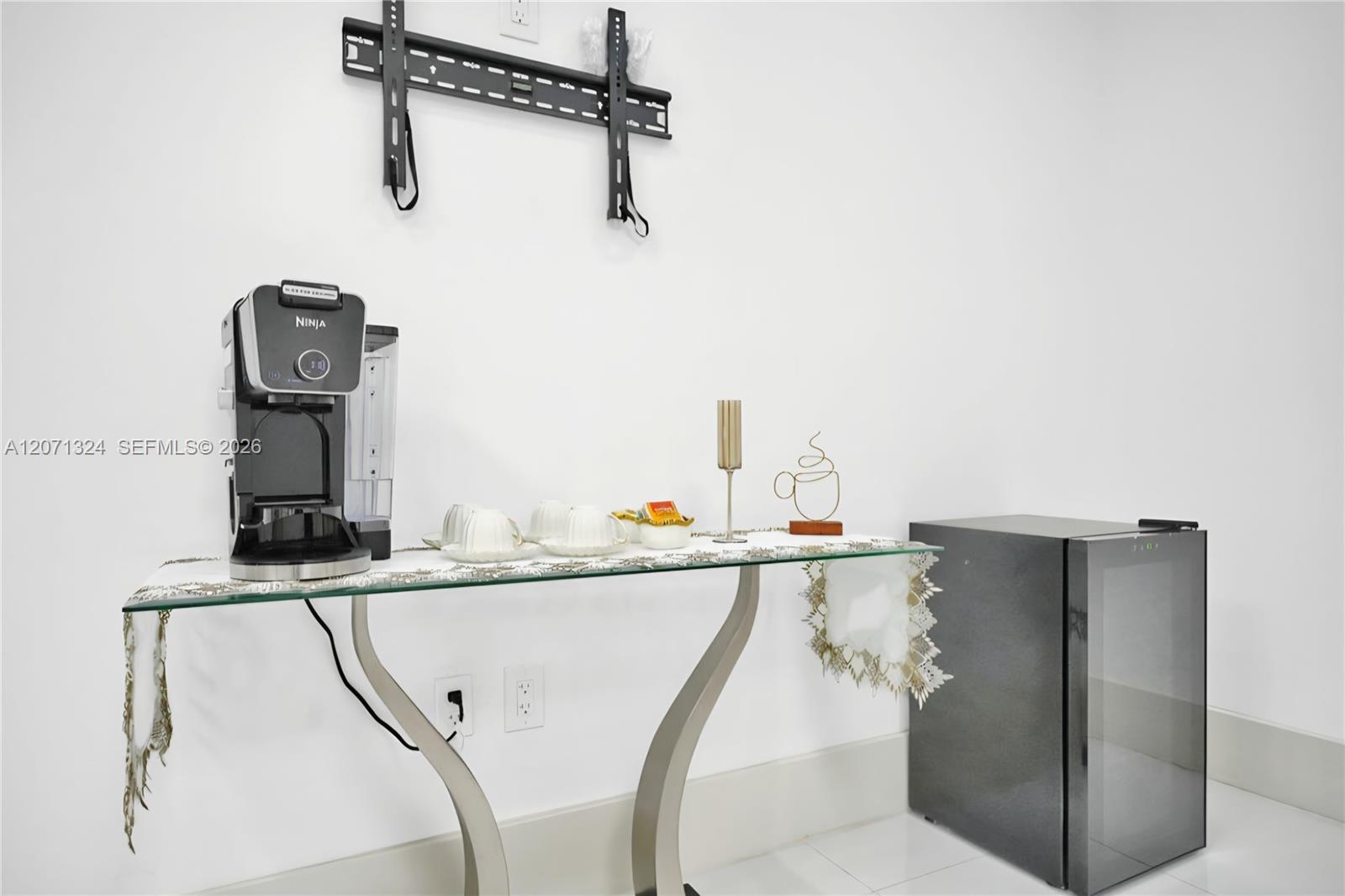 323 Sunny Isles Boulevard Property Photo 16