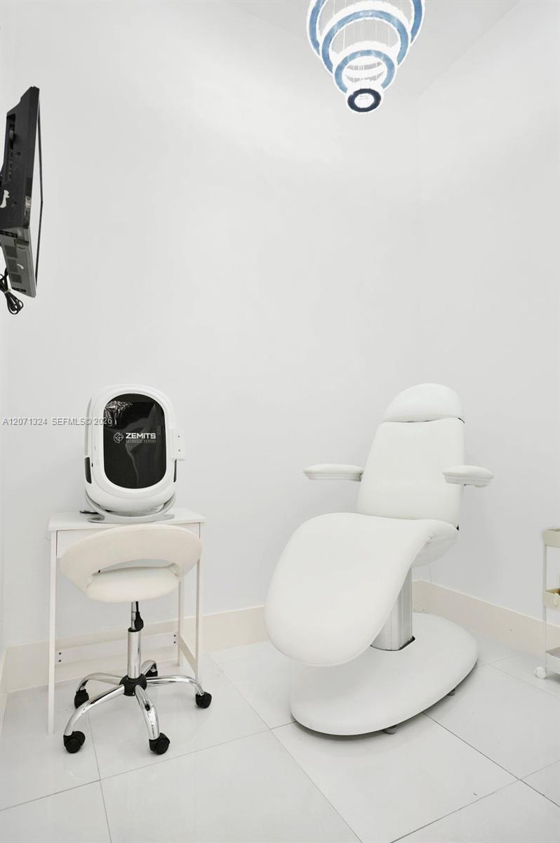 323 Sunny Isles Boulevard Property Photo 26
