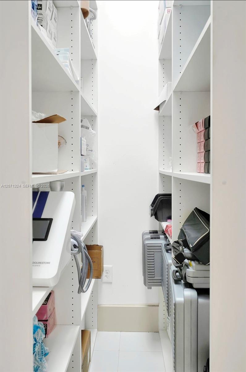 323 Sunny Isles Boulevard Property Photo 27