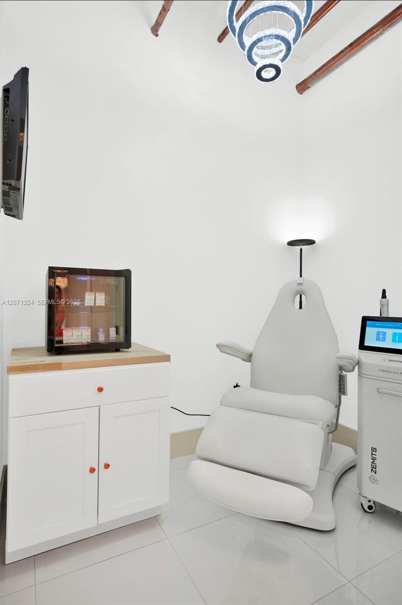 323 Sunny Isles Boulevard Property Photo 28