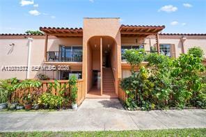 7105 Miami Lakes Drive N16 Property Photo 3