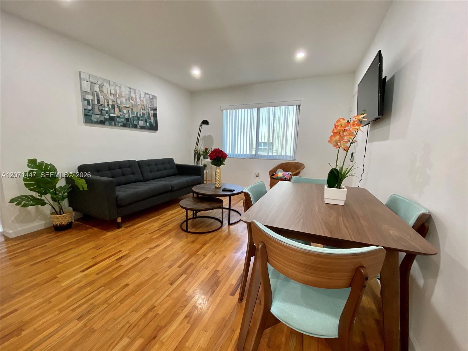 215 Antilla Avenue 1 Property Photo 3