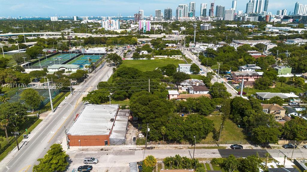 800 Nw 36th Street Property Photo 46