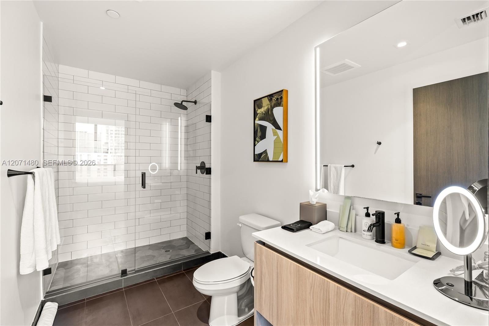 398 Ne 5th Street 2118 Property Photo 65