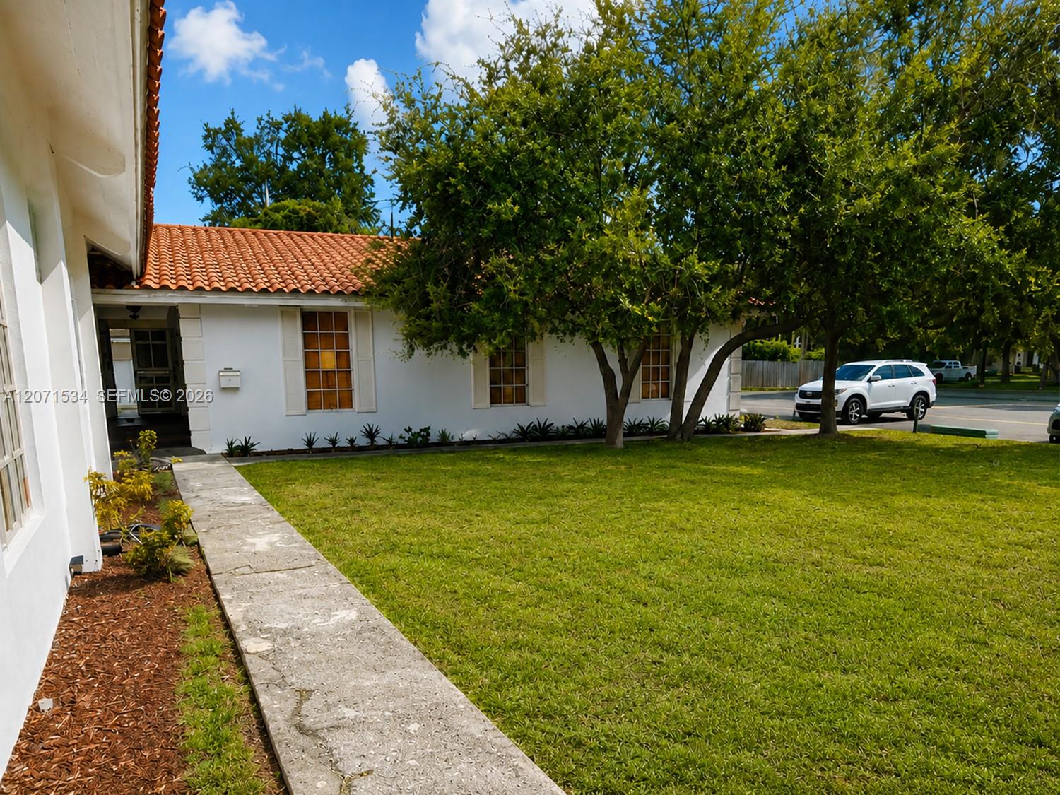 A12071534 Property Photo 59