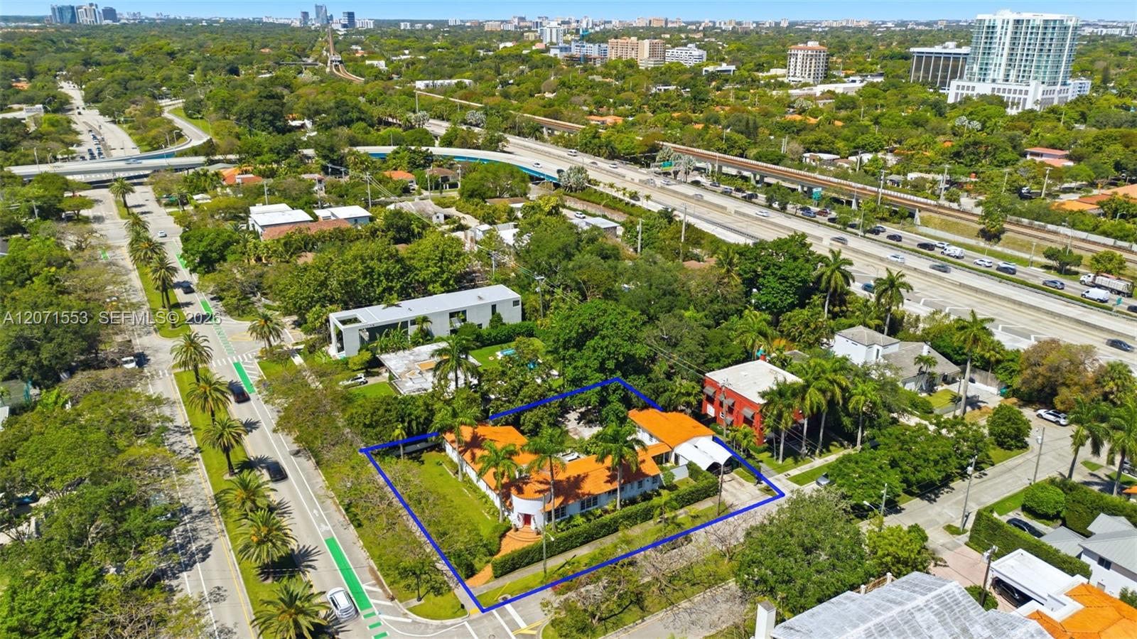 2300 S Miami Avenue 2300 Property Photo 44
