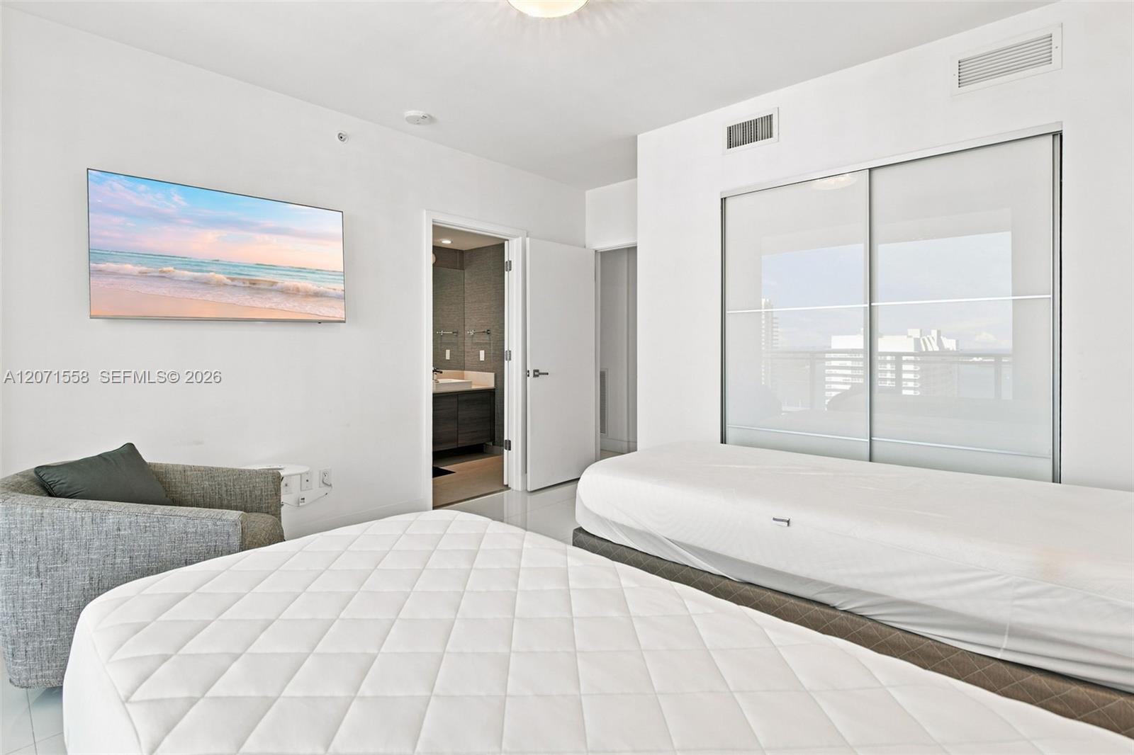 1080 Brickell Avenue 3800 Property Photo 18