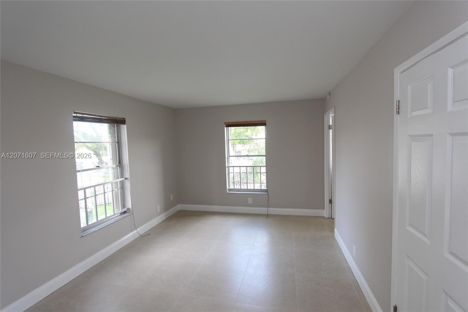 8005 Lake Drive 212 Property Photo 6