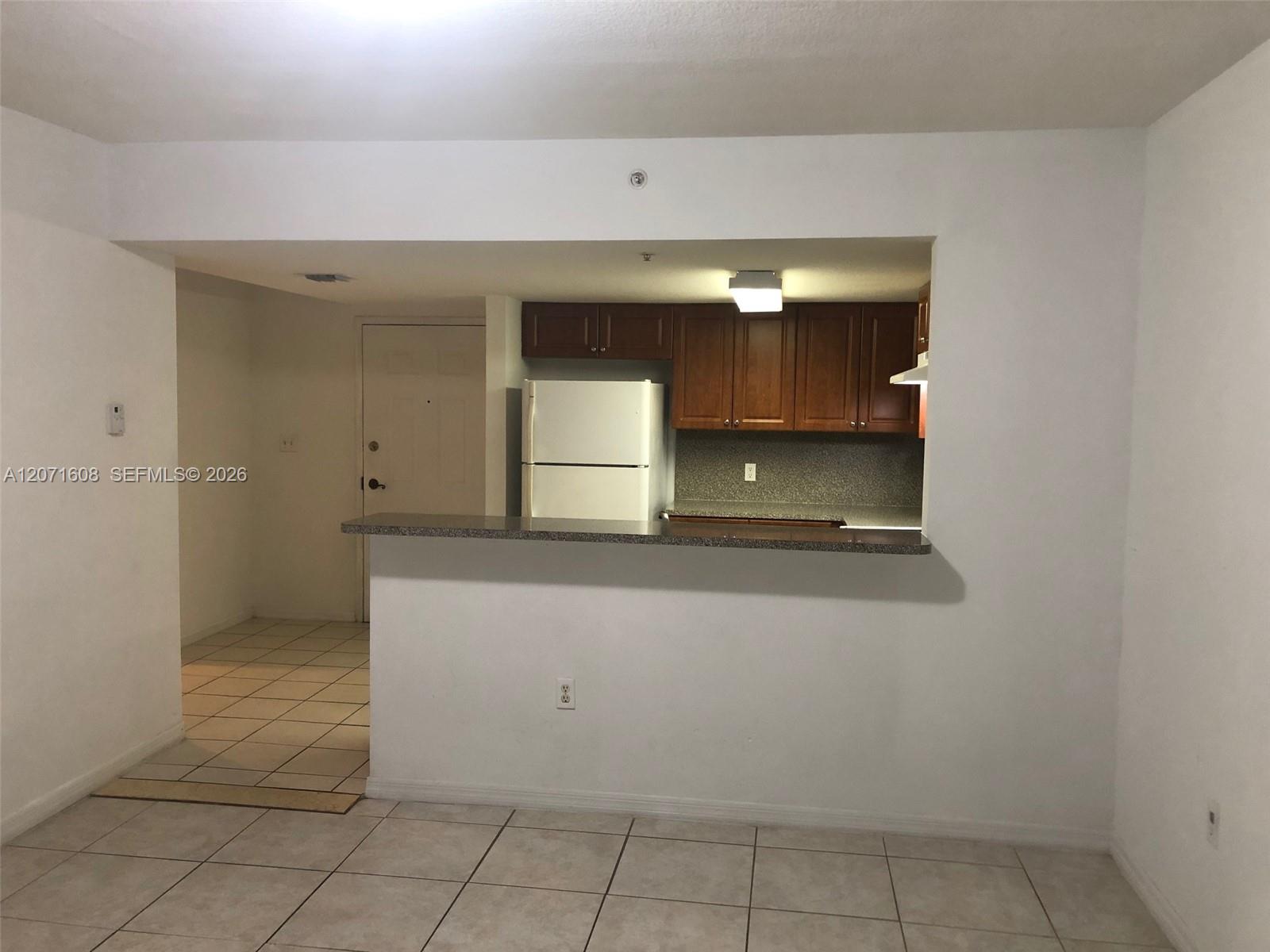 218 Nw 12th Avenue 802 Property Photo 6