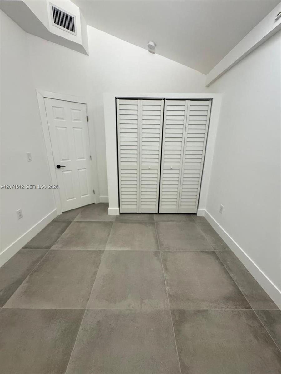 3 Ne 70th Street 1 Property Photo 20