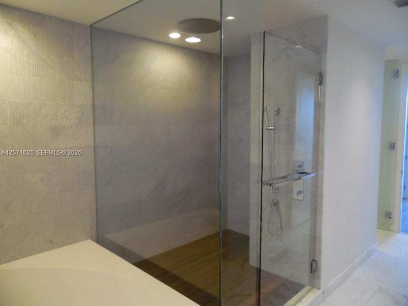 10201 Collins Avenue 805 Property Photo 13