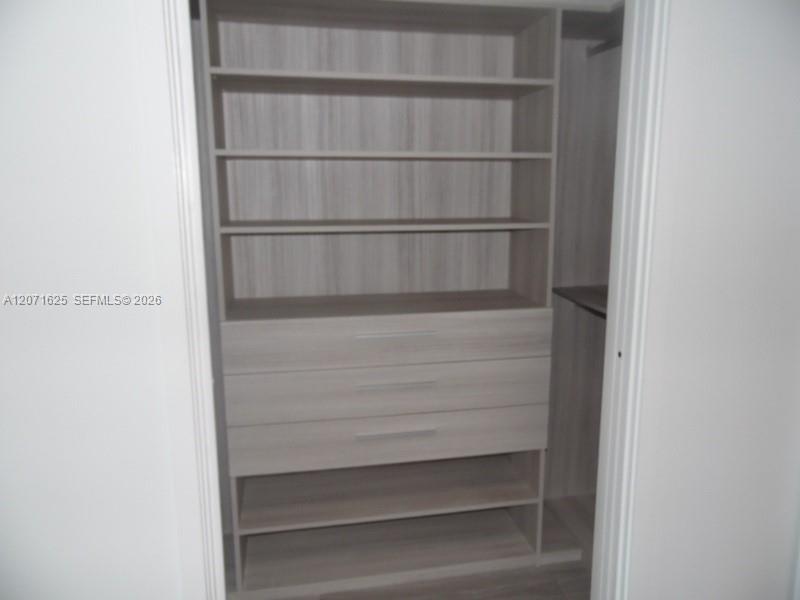 10201 Collins Avenue 805 Property Photo 15