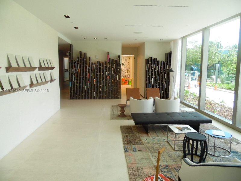 10201 Collins Avenue 805 Property Photo 32