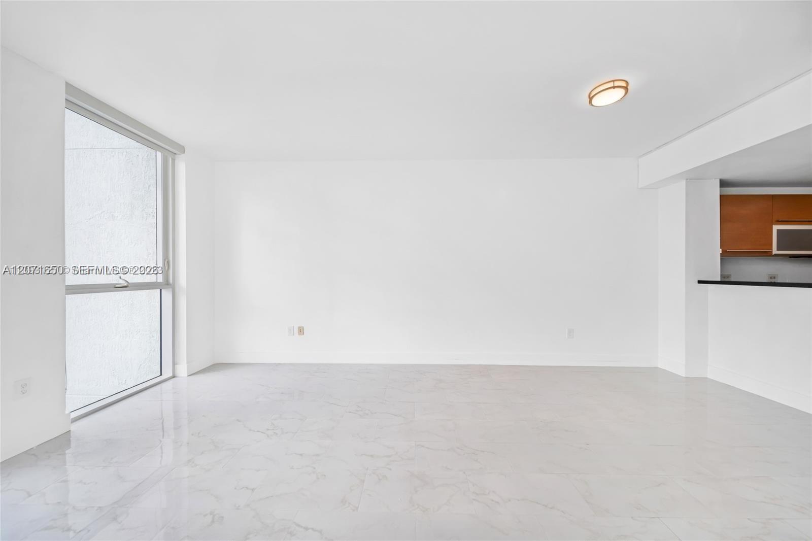 244 Biscayne Boulevard 3704 Property Photo 7