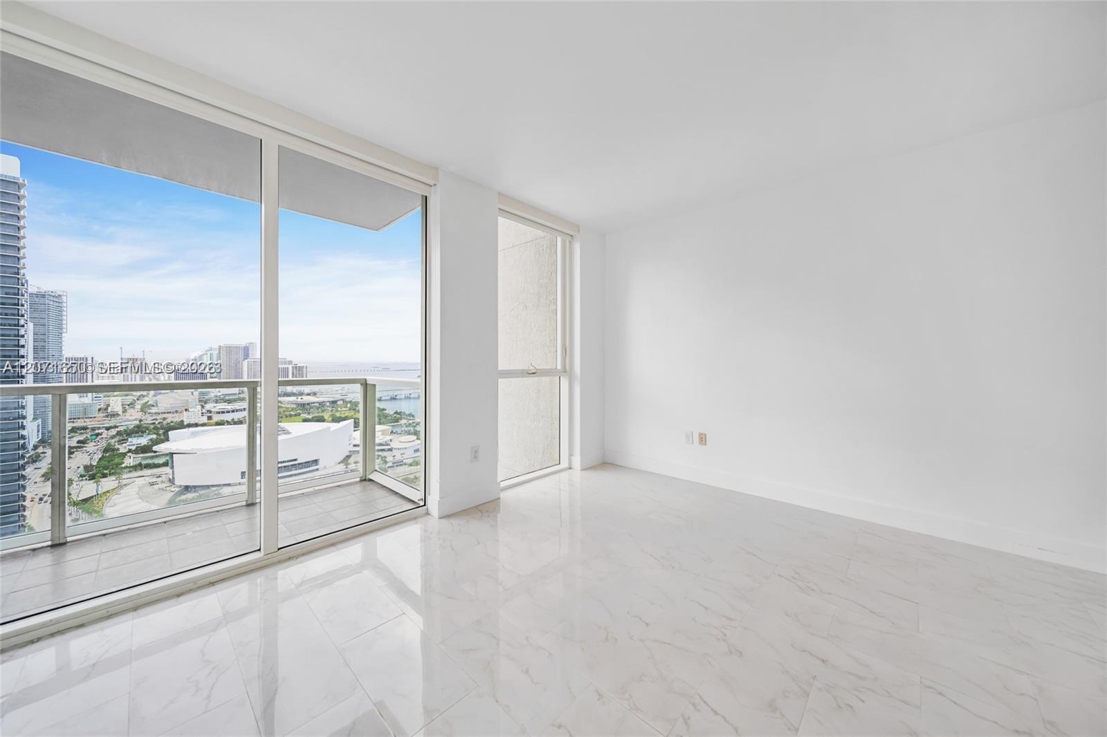 244 Biscayne Boulevard 3704 Property Photo 12
