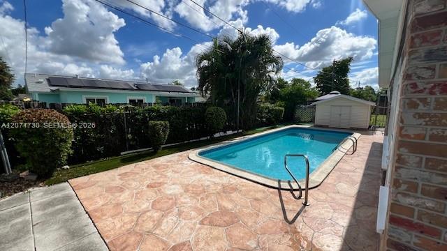 11461 Nw 35th Street Property Photo 5