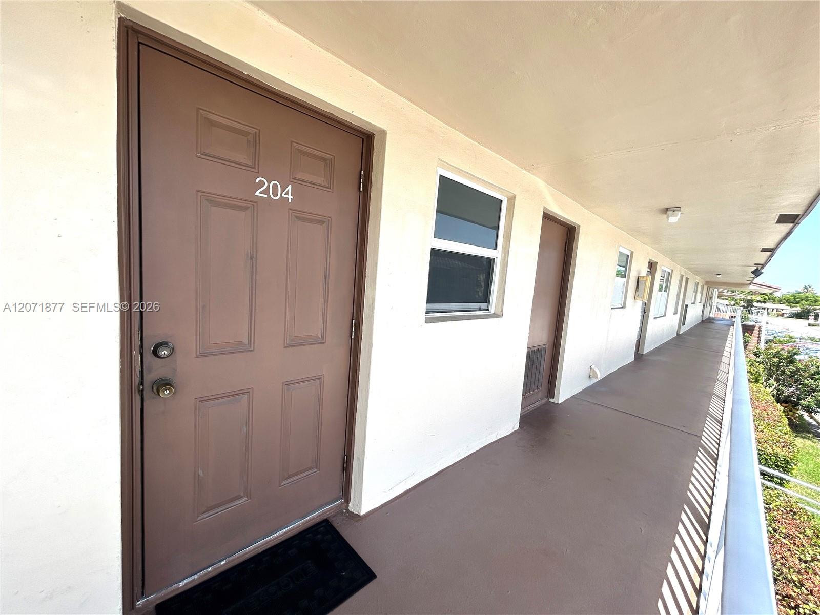 7305 Nw 4th Place 204 Property Photo 12