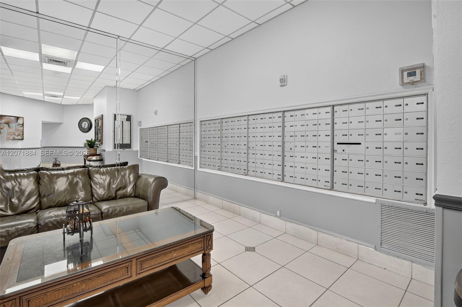 A12071884 Property Photo 2