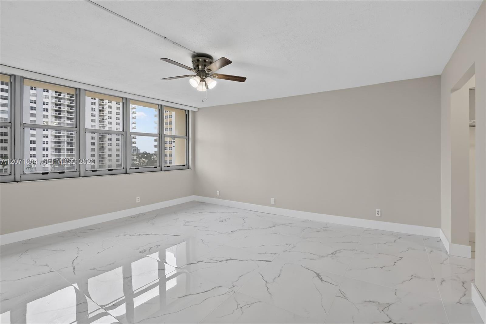 A12071884 Property Photo 21