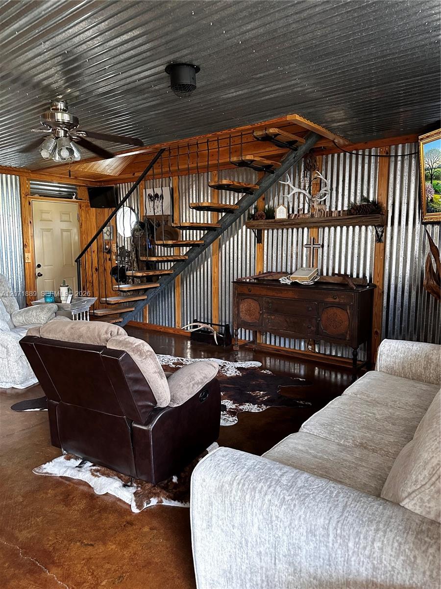5263 Coy Burgess Loop Property Photo 57