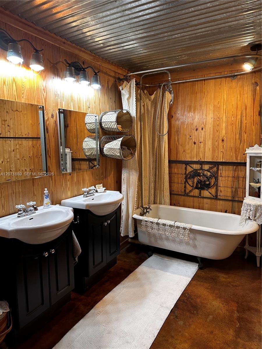 5263 Coy Burgess Loop Property Photo 64