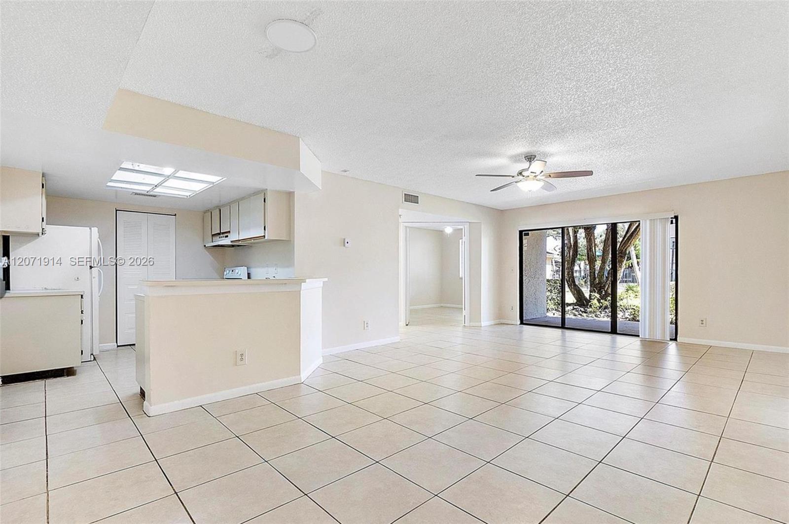 9188 W Atlantic Boulevard 1513 Property Photo 5