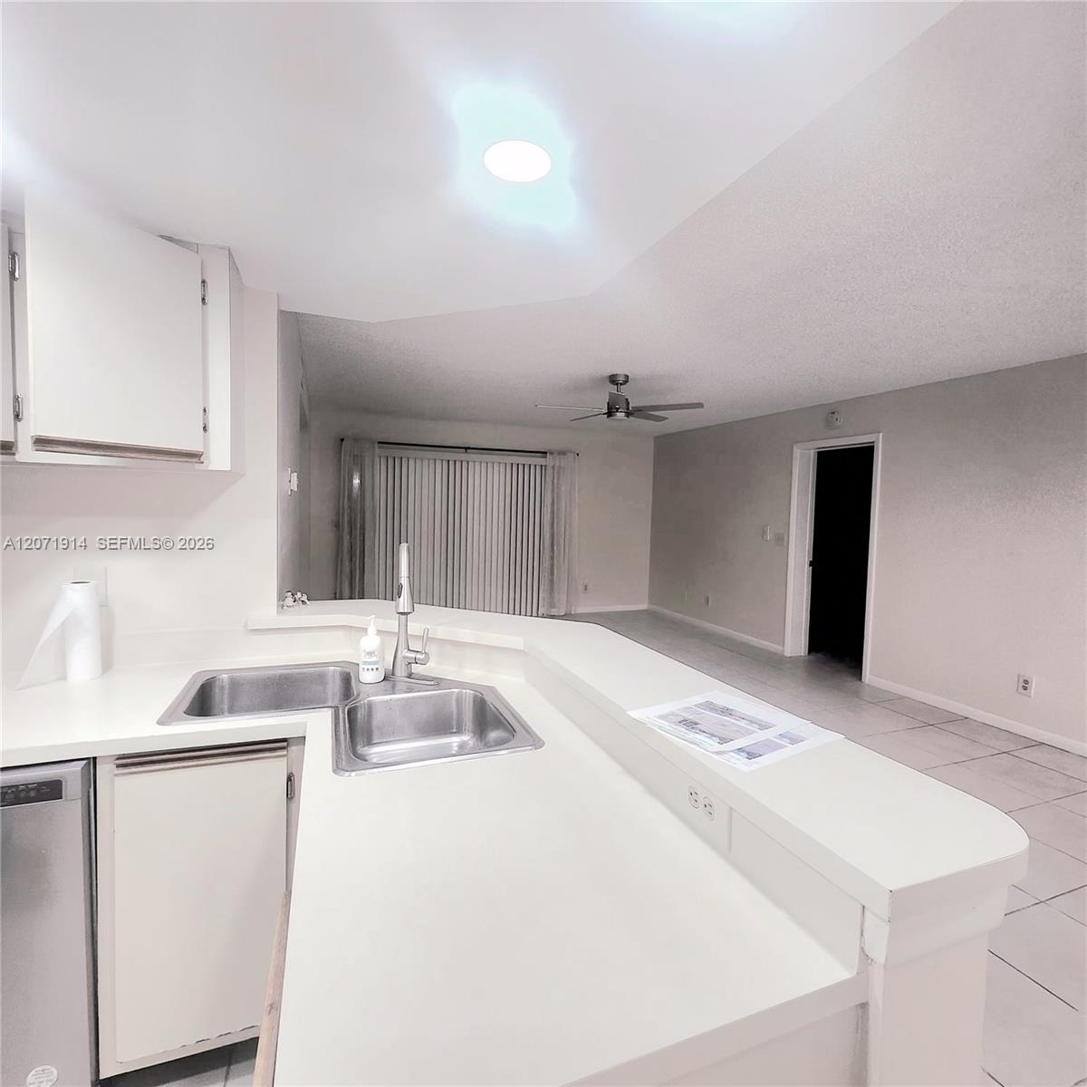 9188 W Atlantic Boulevard 1513 Property Photo 12