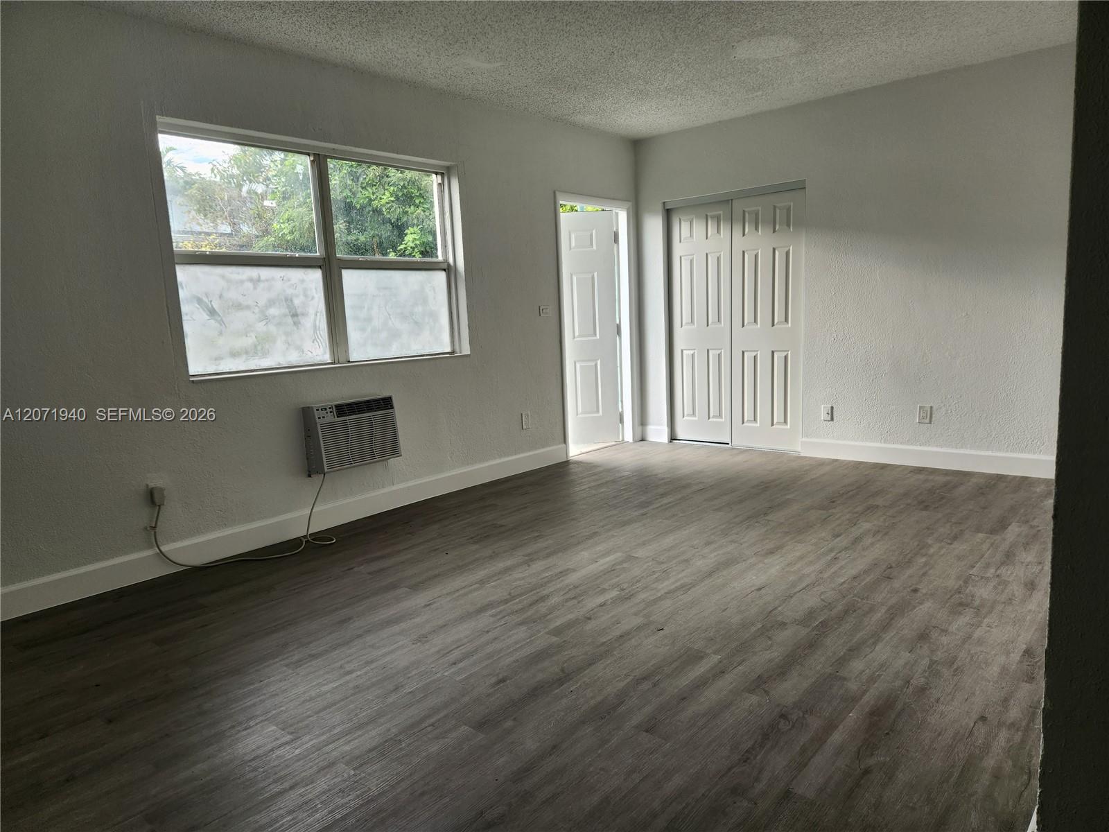 1239 Marseille Drive 4 Property Photo 14