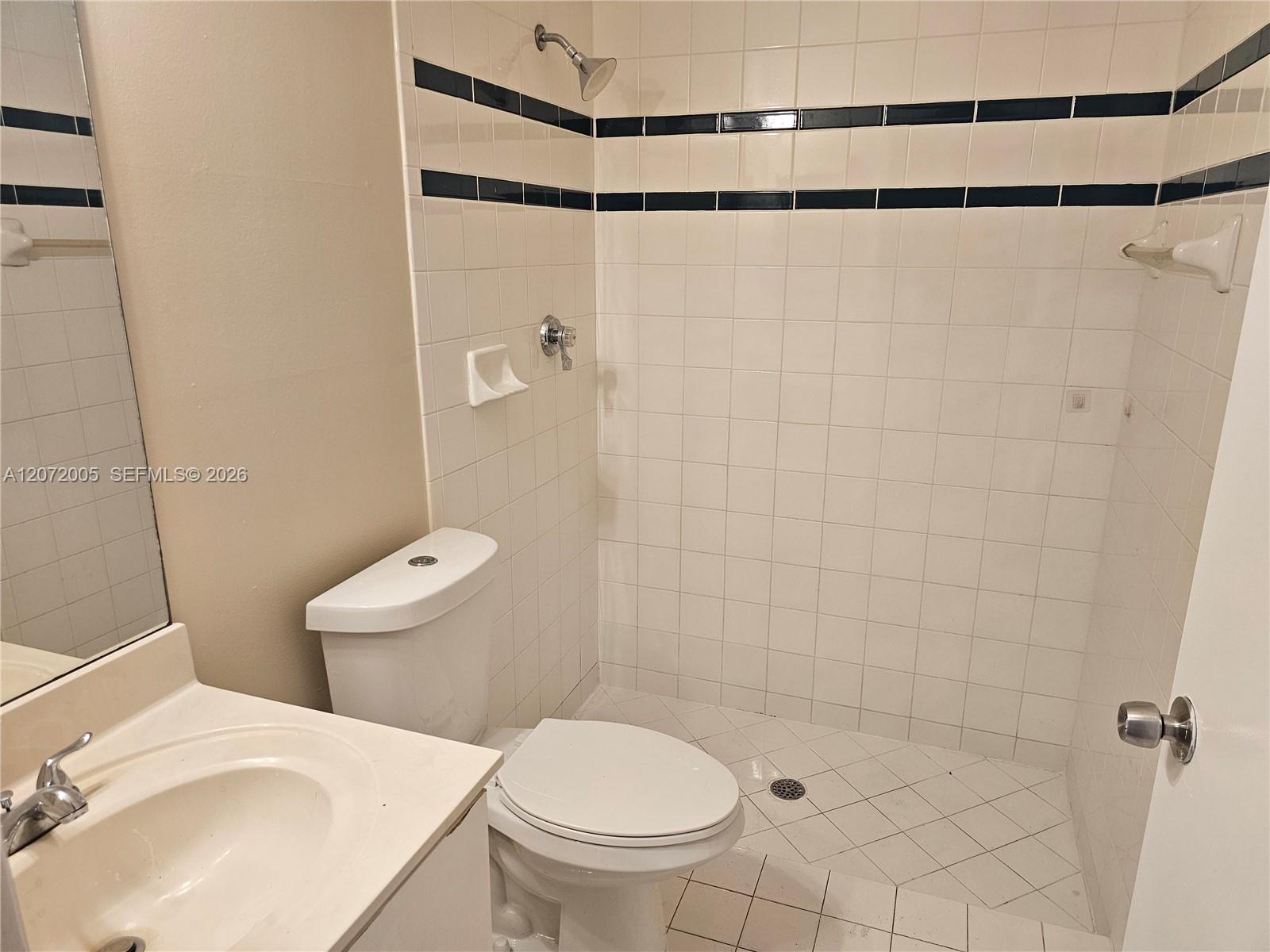 3860 Tree Tops Road Property Photo 15