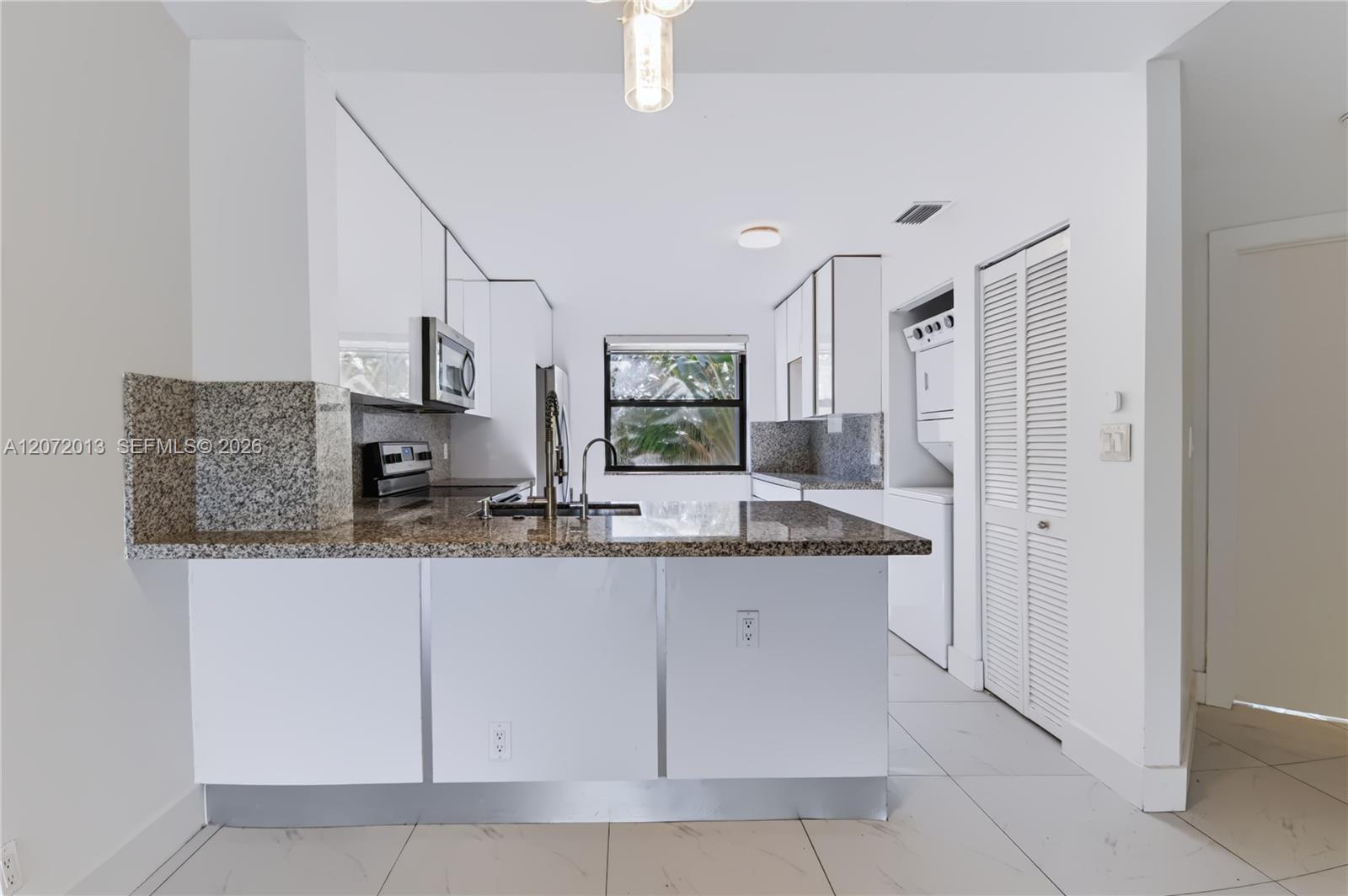 A12072013 Property Photo 1