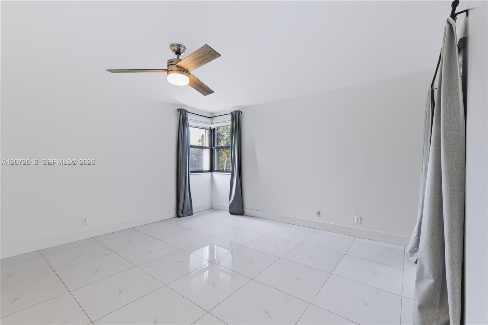 A12072013 Property Photo 8