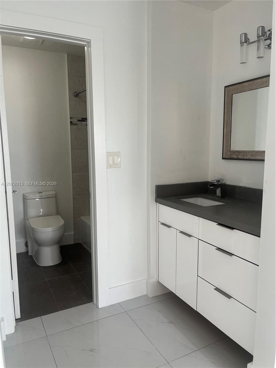 A12072013 Property Photo 13
