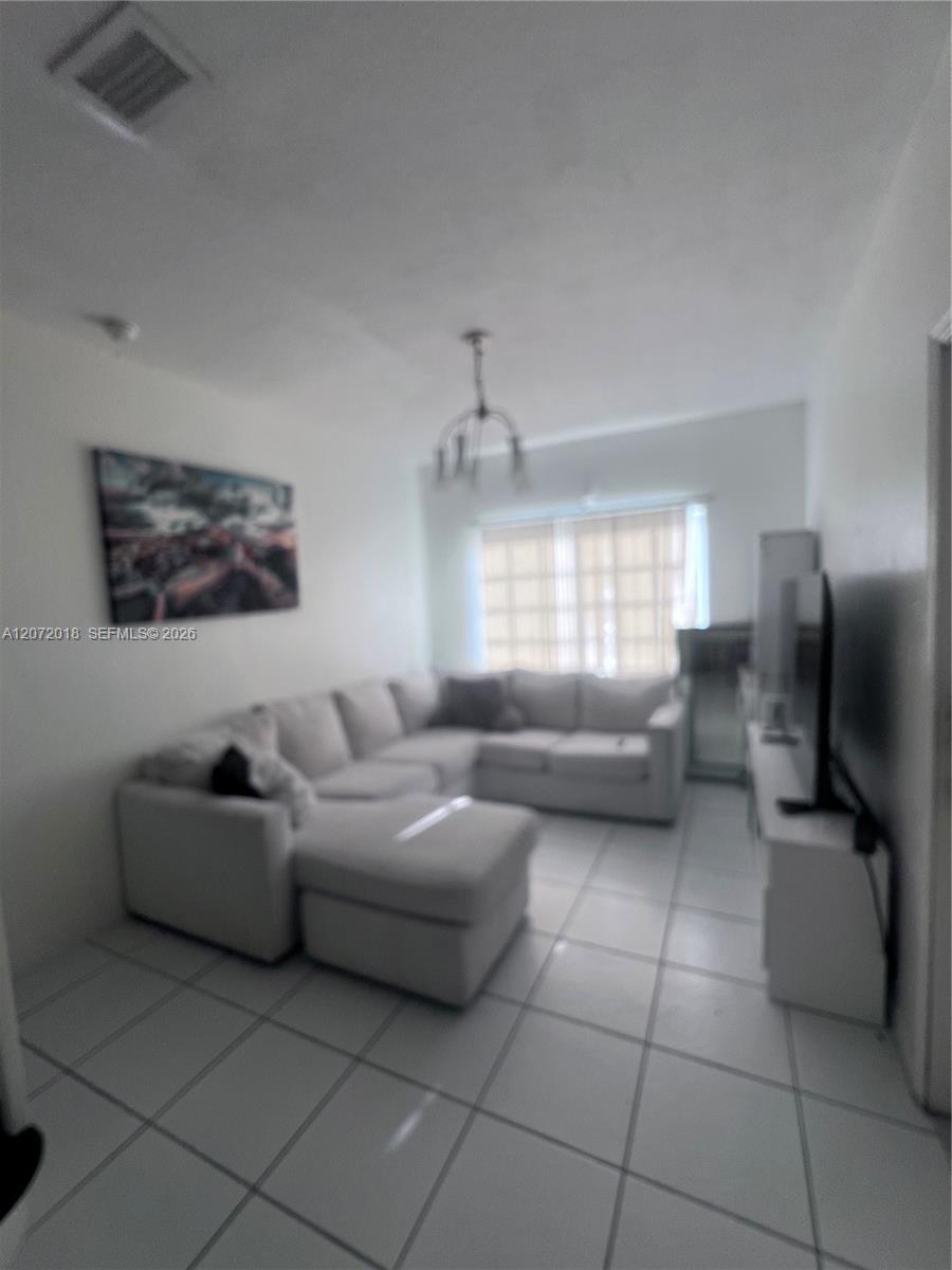 18233 Sw 109th Path Property Photo 7