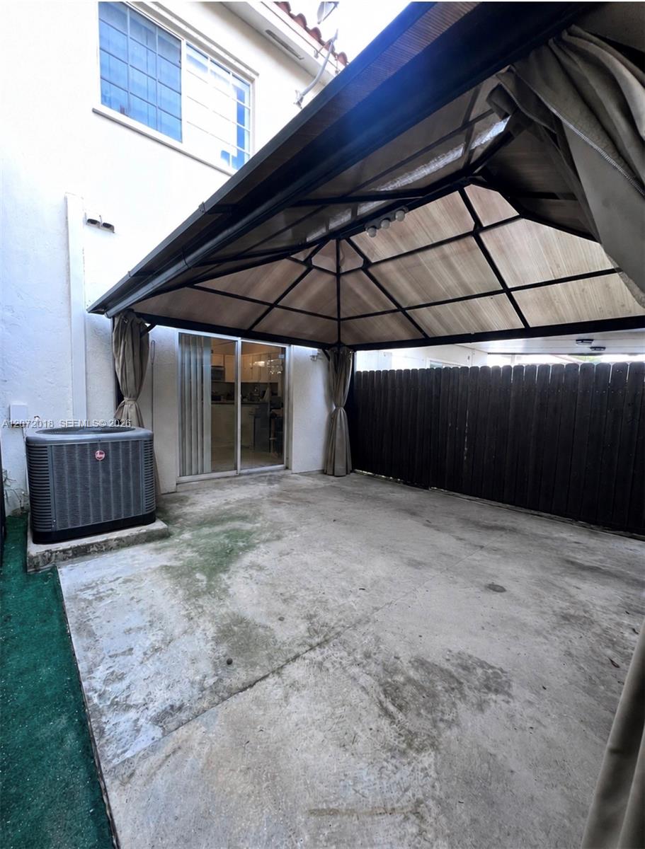 18233 Sw 109th Path Property Photo 13