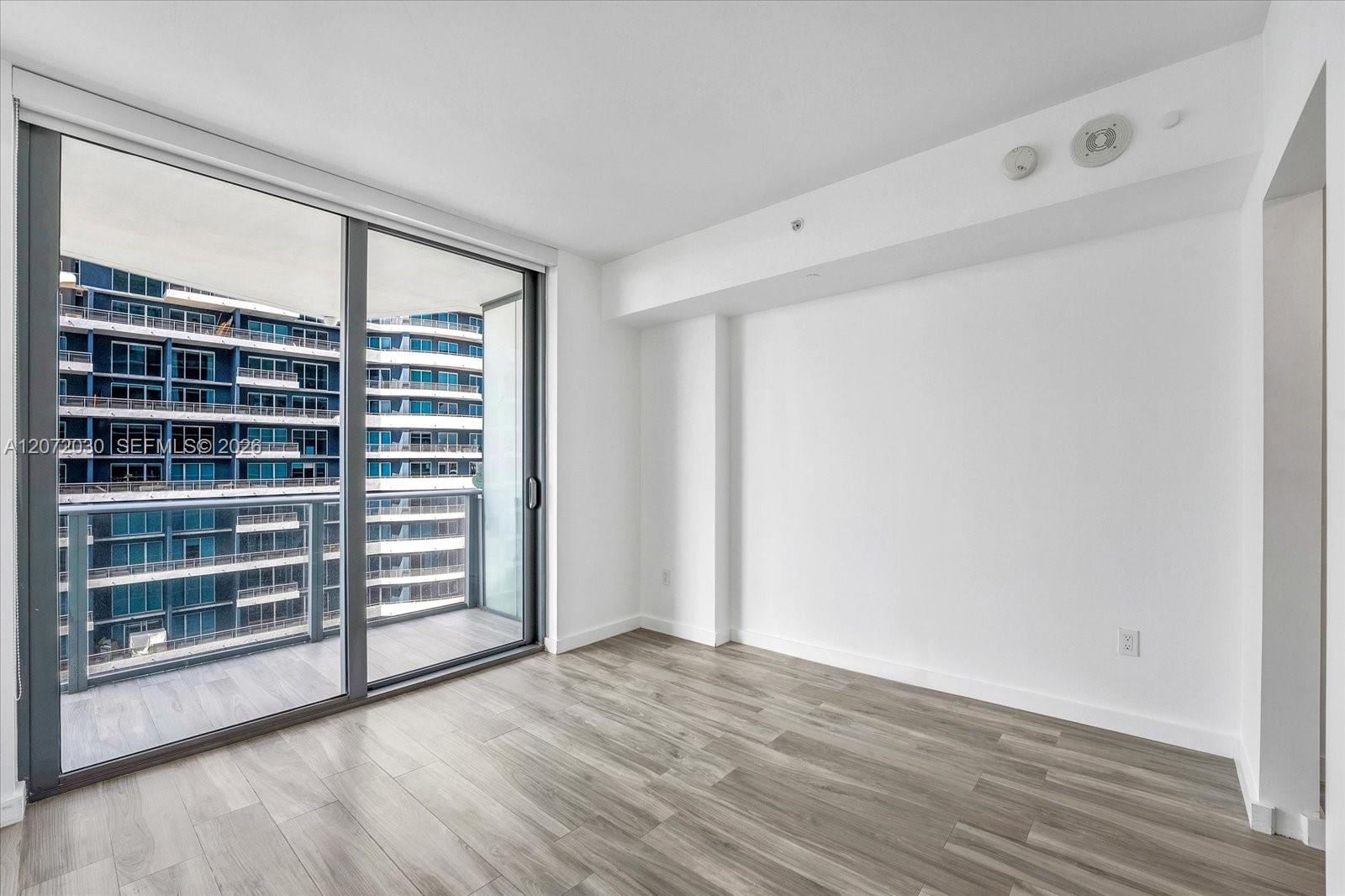 1300 S Miami Avenue 4807 Property Photo 9