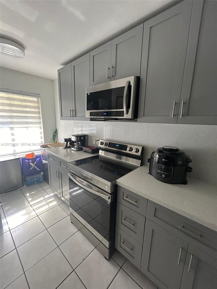 A12072038 Property Photo 1