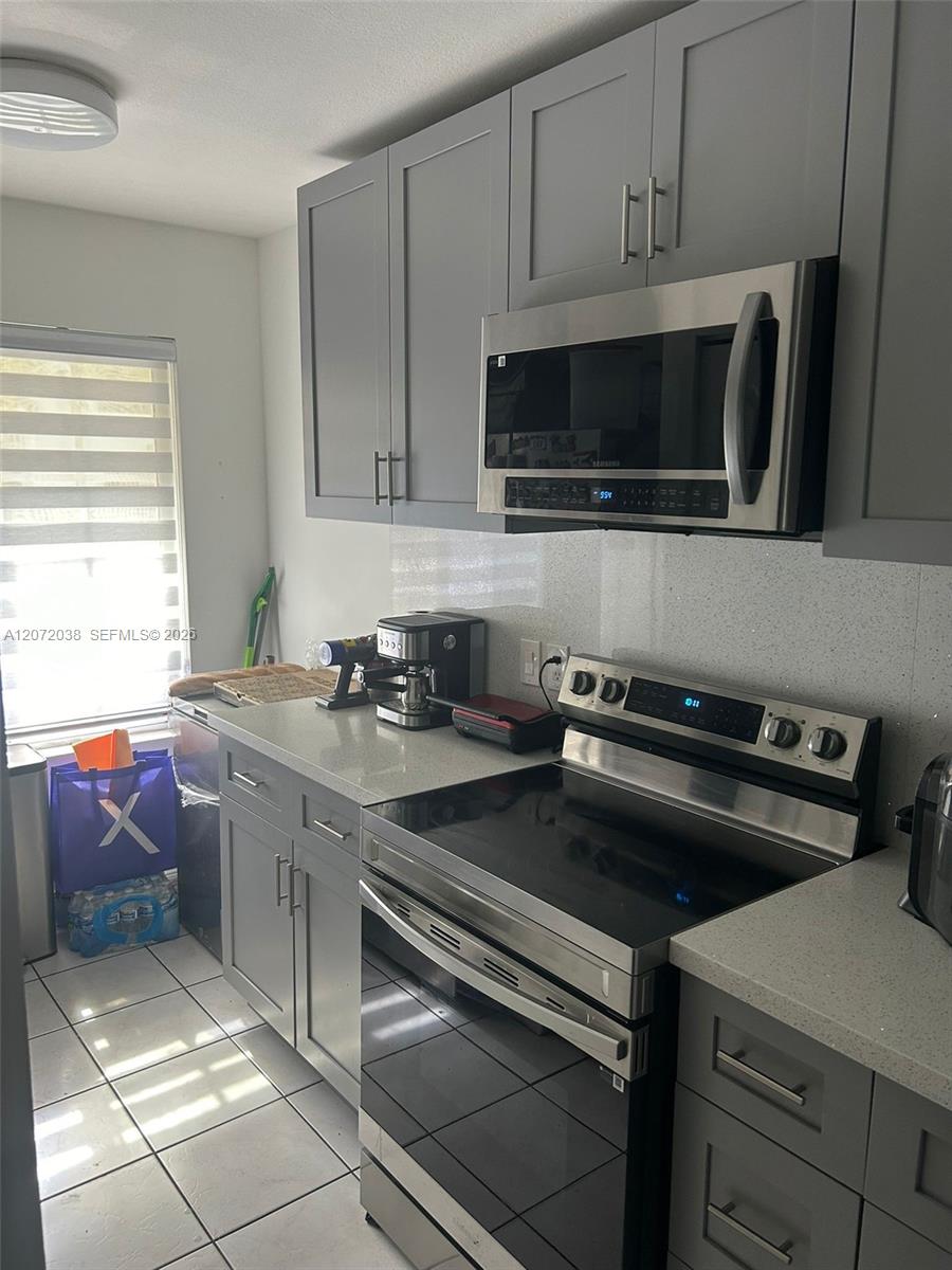 A12072038 Property Photo 2