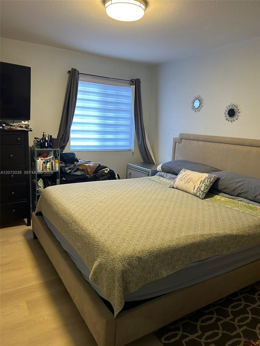 A12072038 Property Photo 6