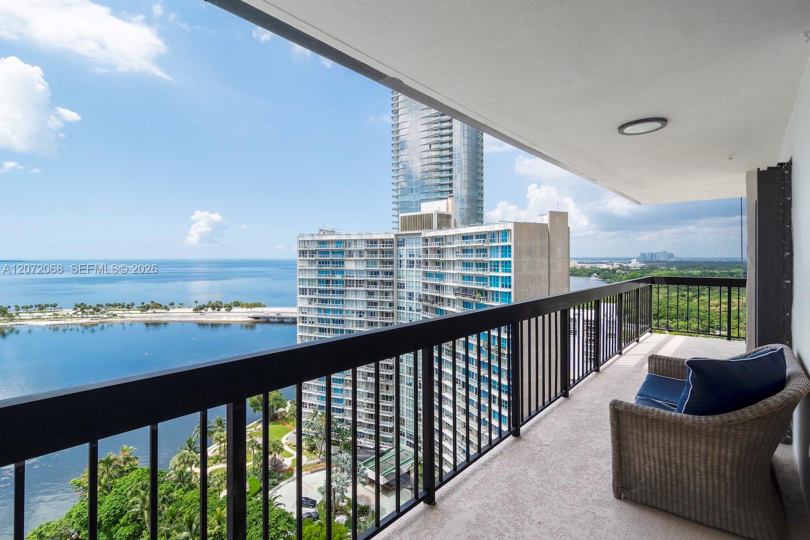 2333 Brickell Avenue 2212 Property Photo 1