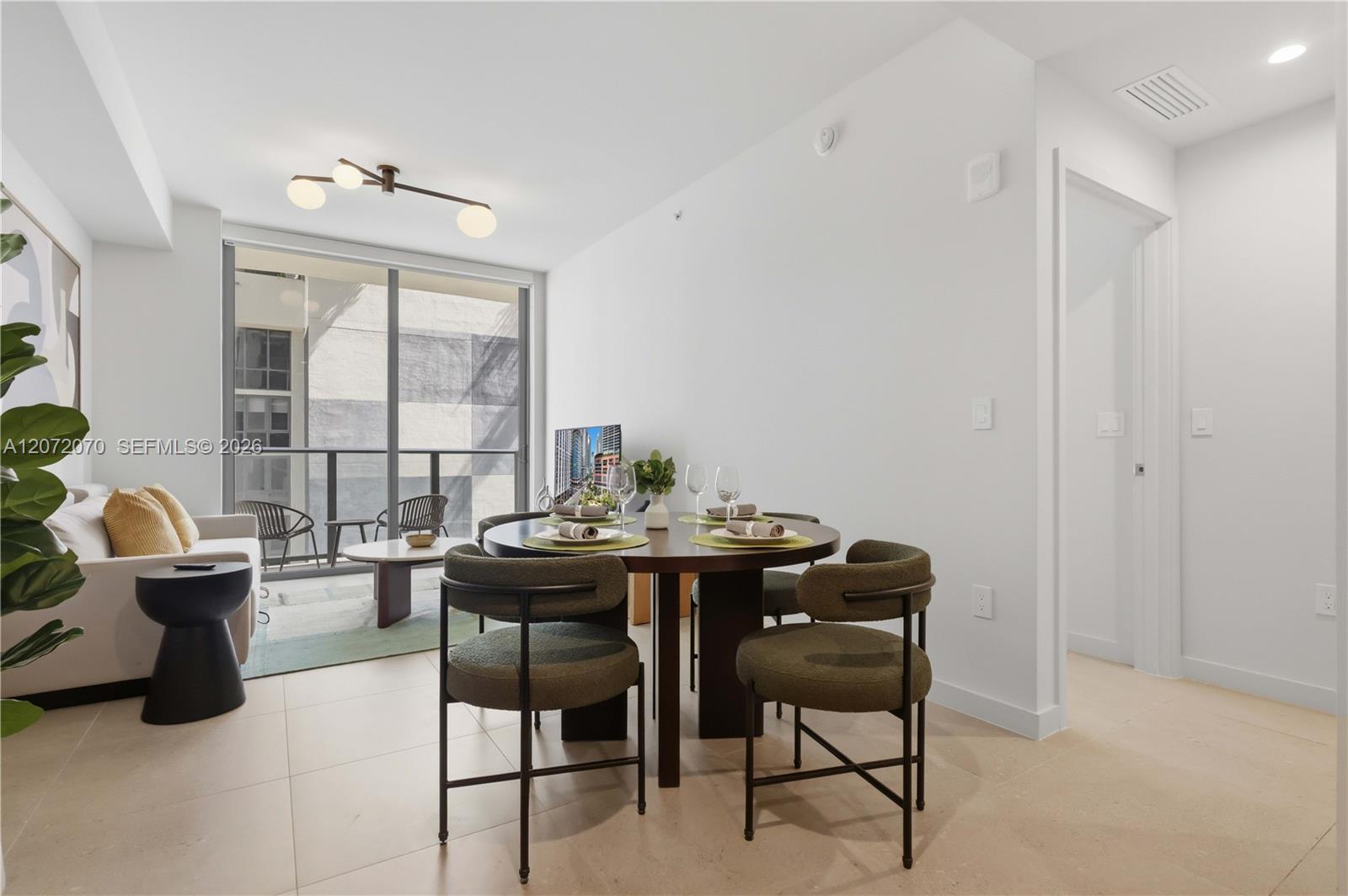 A12072070 Property Photo 14